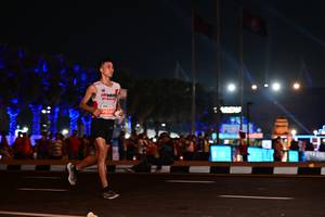 BIB: 2614
                            <button type="button" onclick="openModal(15064662)" class="btn btn-primary btn-sm float-right btn-popup" data-toggle="modal" data-target=".modal-high-quality">
                        <i class="fas fa-shopping-cart"></i> Add to Cart
                    </button>
                                            <button type="button" onclick="isThisMe(15064662, true)" class="btn btn-success btn-sm float-right btn-popup btn-isme hidden" data-toggle="tooltip" data-placement="bottom" title="นี่คือรูปของคุณใช่ไหม คลิกที่นี่เพื่อเอาเข้าอัลบั้ม">
                        <i class="fas fa-plus"></i> Add to album
                    </button>
                    <button type="button" onclick="isThisMe(15064662, false)" class="btn btn-warning btn-sm float-right btn-popup btn-isnotme hidden">
                        <i class="fas fa-ban"></i> Remove from album
                    </button>